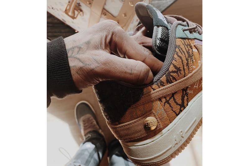 トラヴィス・スコットがナイキ エアフォース 1 Travis Scott が Nike との更なる新作コラボフットウェアと思われる Air Force 1 Low を自らリーク travis scott teases nike air force 1 low collab new patchwork Frankenstein images imagery pics pictures shots february 2019 teaser instagram shoes sneakers news rumors info details release date