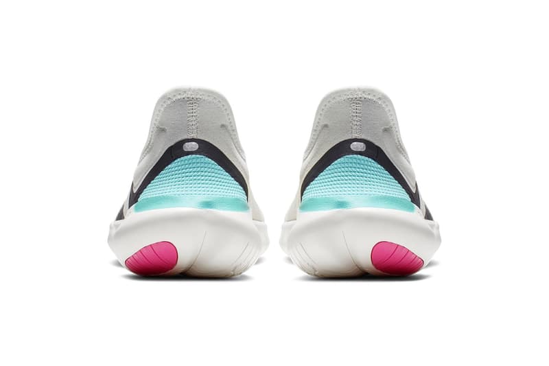 ナイキ フリー 裸足 素足 Nike Free 最新 ランニングシューズ RN フライニット ランシュー