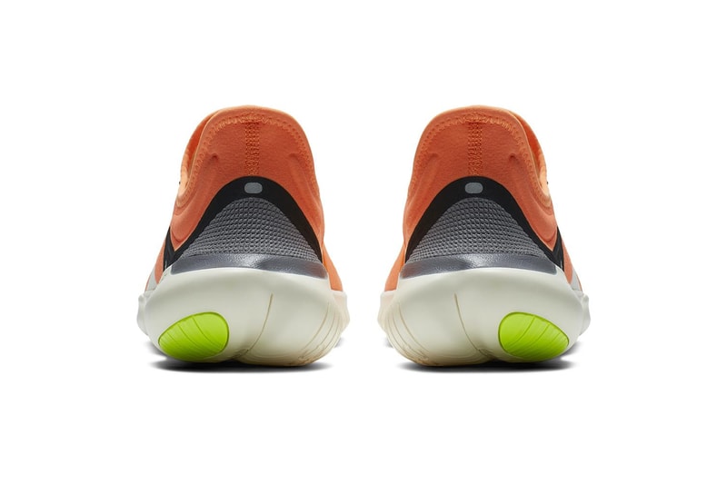 ナイキ フリー 裸足 素足 Nike Free 最新 ランニングシューズ RN　フライニット ランシュー
