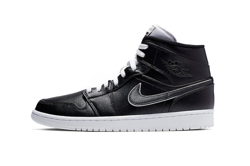 ジョーダンの名台詞をあしらったオールブラックの Air Jordan 1 Mid が登場 air jordan 1 mid maybe i destroyed the game 2019 footwear jordan brand black white