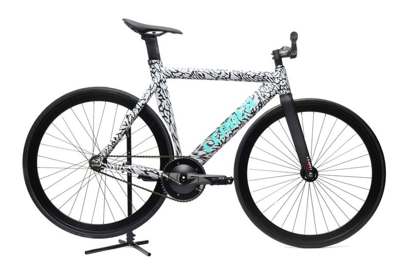 アトモス リーダーバイク スニーカーヘッズ atmos LEADER BIKES
