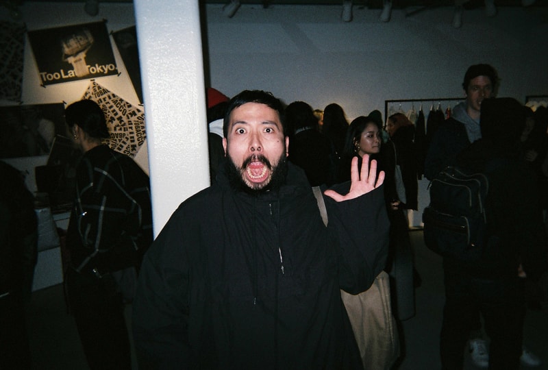 フューチャー FUTUR 写ルンです インスタントカメラ 使い捨てカメラ フィルムカメラ オンライン スウェット アパレル 東京 ナイトライフ