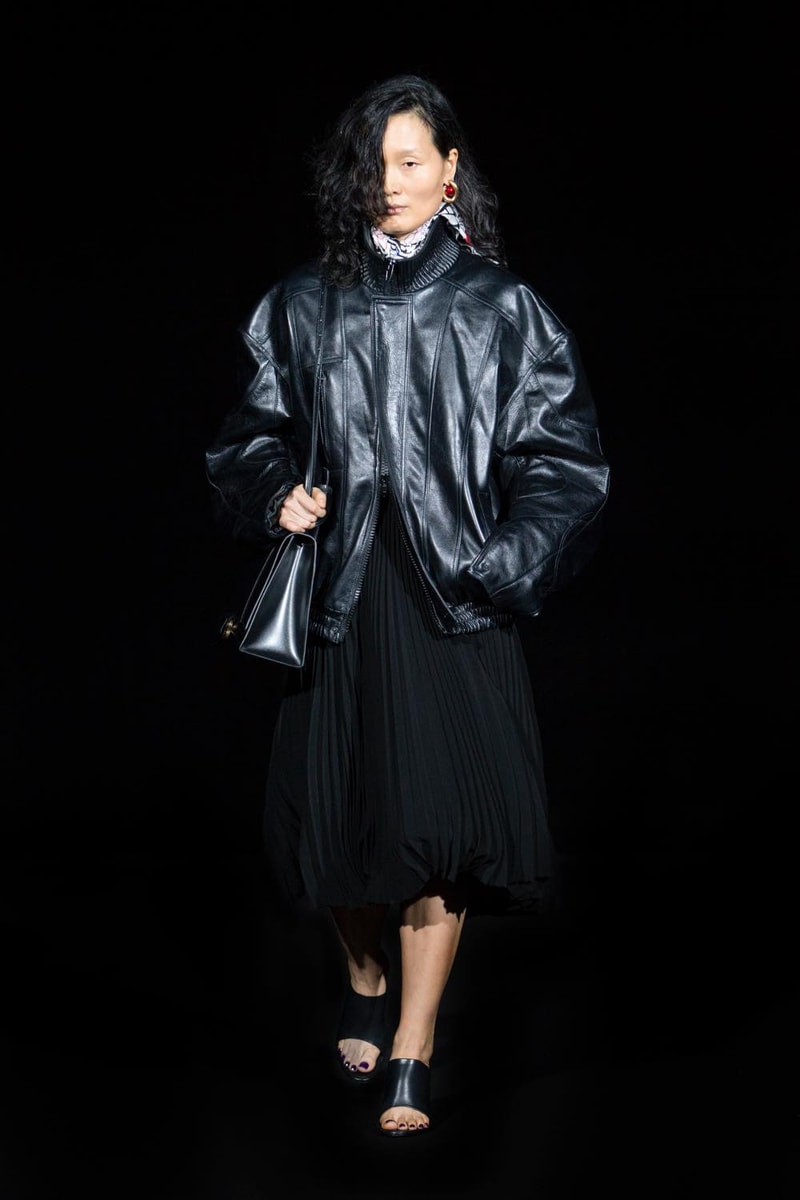 バレンシアガ 冬コレクション 　パリファッションウィーク balenciaga fall winter 2019 fw19 runway collection show presentation pfw paris fashion week menswear