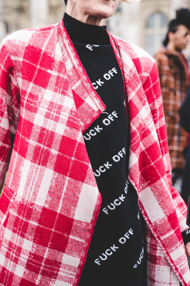 ストリートスナップ：シャネル 2019年秋冬コレクション Karl Lagerfeld（カール・ラガーフェルド）chanel Chanel FW19 Paris Fashion Week Street Style runway collection fall winter 2019 karl lagerfeld guest attendee pfw 