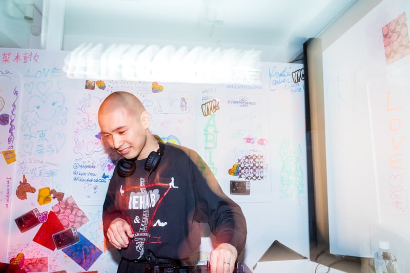 “LIFE COACH 東京” 閉幕前夜に行われたサプライズライブを一挙プレイバック TAKUYA KAMIOKAの息を呑むライブペインティングと、KID FRESINO、JJJ、STUTSらのDJプレイでヘッズたちのボルテージは最高潮に