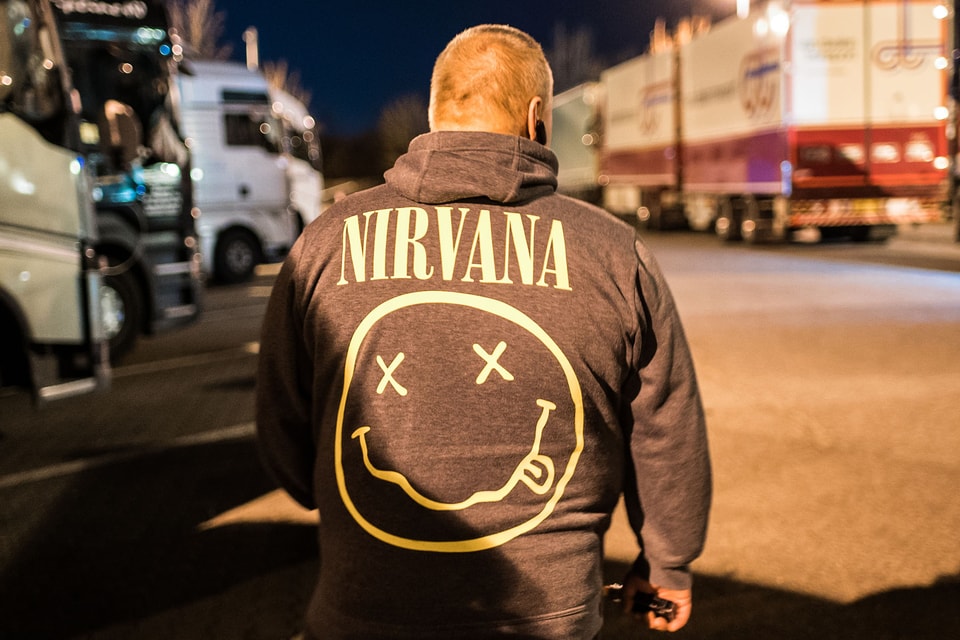 ニルヴァーナとマーク ジェイコブスが商標権侵害を巡り真っ向から対立 Hypebeast Jp ニルヴァーナとマーク ジェイコブスが商標権侵害を巡り真っ向から対立 Hypebeast Jp