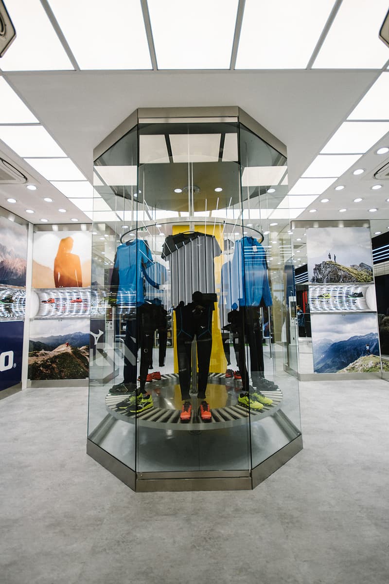 MIZUNO ミズノ WAVE RIDER 1 ウェーブ ライダー スニーカー フットウエア シューズ SHINZO フランス パリ 90’s Athletic コレクション ローンチ パーティー