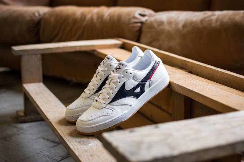 ミズノ MIZUNO CITY WIND シティ ウィンド テニスシューズ 復刻 kazoku カゾク