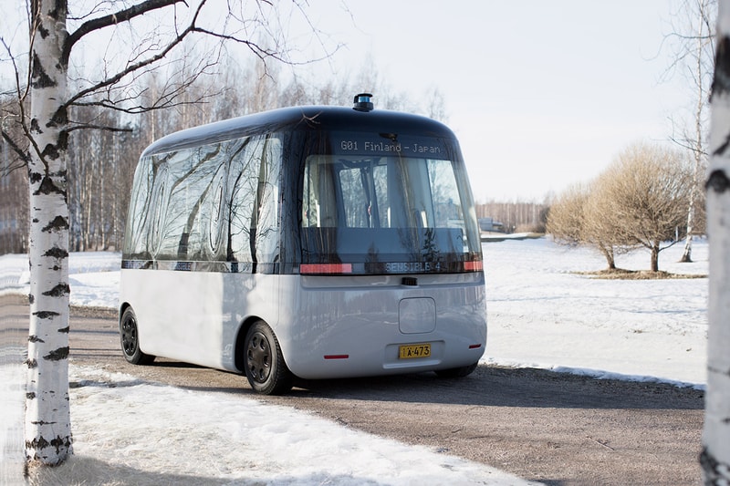 良品計画　無印良品が北欧フィンランドにて“自動運転バス”の実用試験運行を開始 Muji Sensible 4 Shuttle Bus Autonomous Driving Gacha General Public Finland Finnish Lapland Testing Finished Product Sensor Technology Maps Clean Minimalistic Driverless 