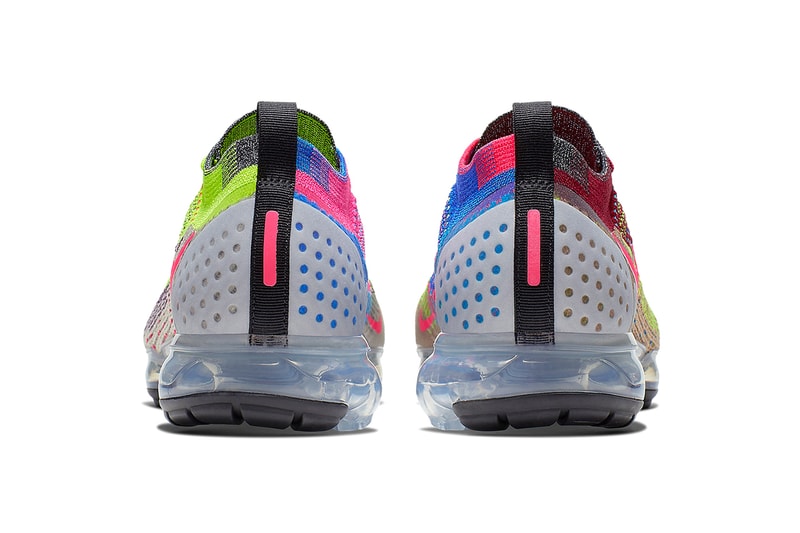  ナイキ　スニーカー　ランダム　Nike Random Vapormax Flyknit 2.0 Random release Colorway