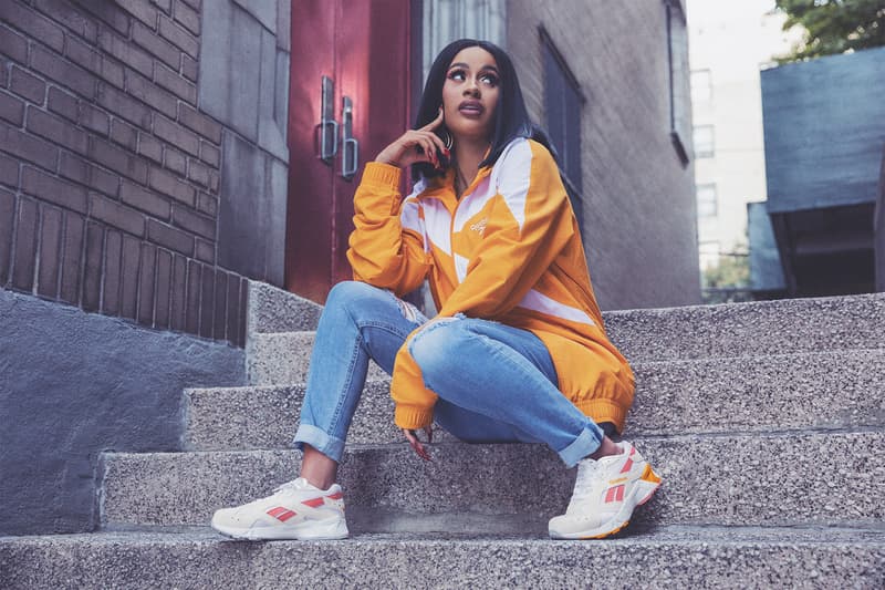Reebok CLASSIC リーボック クラシック 話題作 アズトレック AZTREK