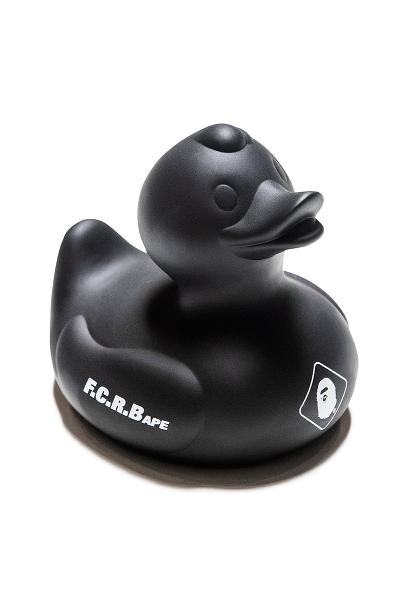 ソフ ベイプ BAPE SOPH Sophnet FCRB F.C.Real Bristol オンライン コラボ アイテム 