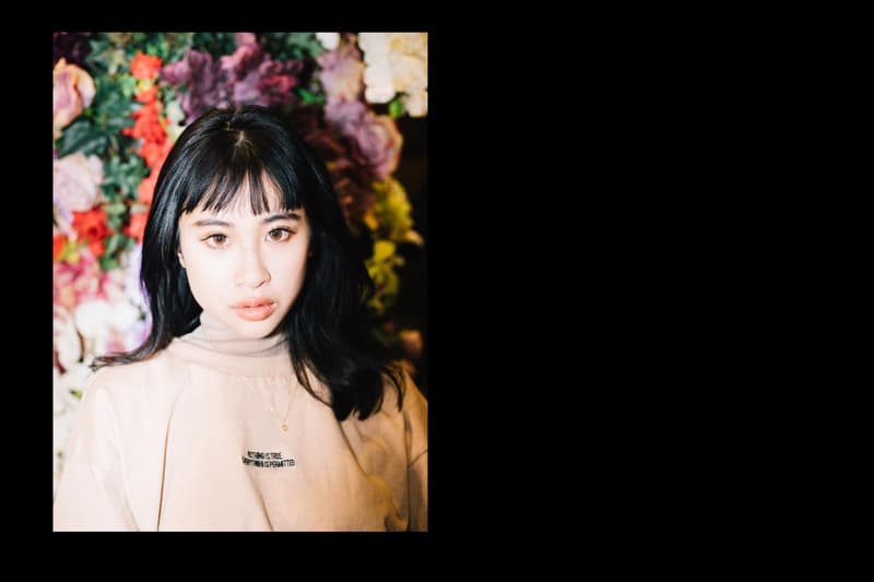 滝口樹理の新たなデニムスタイルが体感できる Juemi の伊勢丹新宿店ポップアップストア 〈SOMETHING〉とのコラボアイテムが並ぶ、〈Juemi〉のポップアップストアが『伊勢丹新宿店』で3月13日（水）よりスタート 