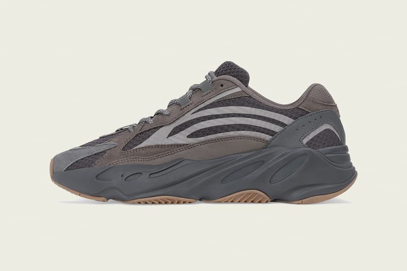 YEEZY BOOST 700 V2 Geode イージーブースト アディダス カニエ adidas + KANYE WEST 日本 国内 発売 情報
