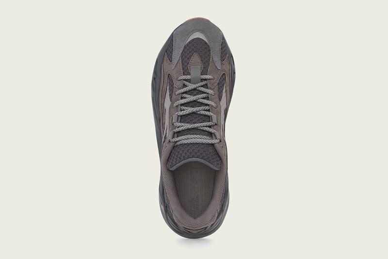 YEEZY BOOST 700 V2 Geode イージーブースト アディダス カニエ adidas + KANYE WEST 日本 国内 発売 情報