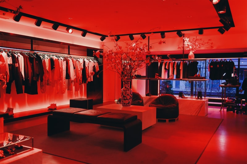 アレキサンダー・ワン 青山 alexanderwang 住所 ポップアップ ジャスミン よだれ鷄 アルフレッド・ティー・ルーム イベント 芸能人 ローラ 