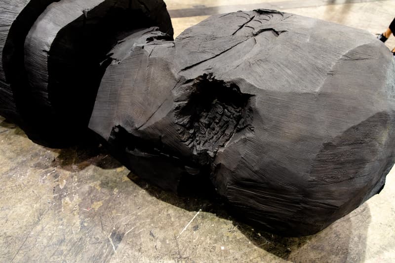 アートバーゼル パブロ・ピカソ アンディ・ウォーホル ヴォルフガング・ティルマンス カウズ 空山基 Art Basel Hong Kong 2019 Recap Takashi Murakami Jean-Michel Basquiat Keith Haring Pablo Picasso Jeff Koons Andy Warhol Vincent Namatjira Javier Calleja Keiichi Tanaami Hajime Sorayama David Hockney Jaume Plensa Jose parla Kaikai Kiki Charles Avery Heji Shin Kanye West Frank Ocean Peter Halley Eric Fischl Willem de Kooning George Condo Kaws Peter Zimmermann Mr. Perrotin Liu Xiaodong Mika Tajima Zeng Fanzhi Hauser Wirth Louise Bourgeois Damien Hirst Zhou Li Gerasimos Floratos Virgl Abloh Robert Rauschenberg Duane Hanson Huang Hai Hsin Elemgreen Dragsin Chow Chun Fai Blum Poe Yoshitomo Nara AR Penck Noh Suntag Chu Enoki Yamaguchi Akira Mori Junichi Anselm reyle Claudia Comte Ye Linghan Todd James