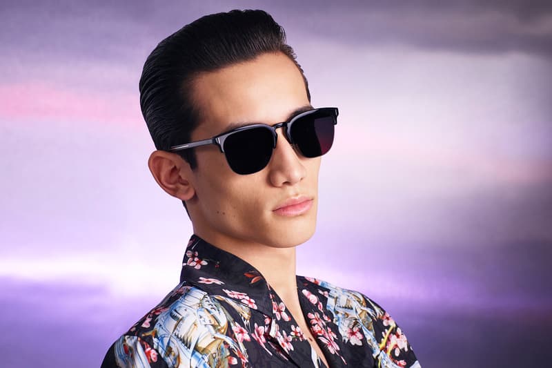 ディオール 空山基 DIOR オンライン スニーカー Tシャツ スエットシャツ ニット カードホルダー ポシェット バンダナ B23スニーカー ネックレス アクセサリー