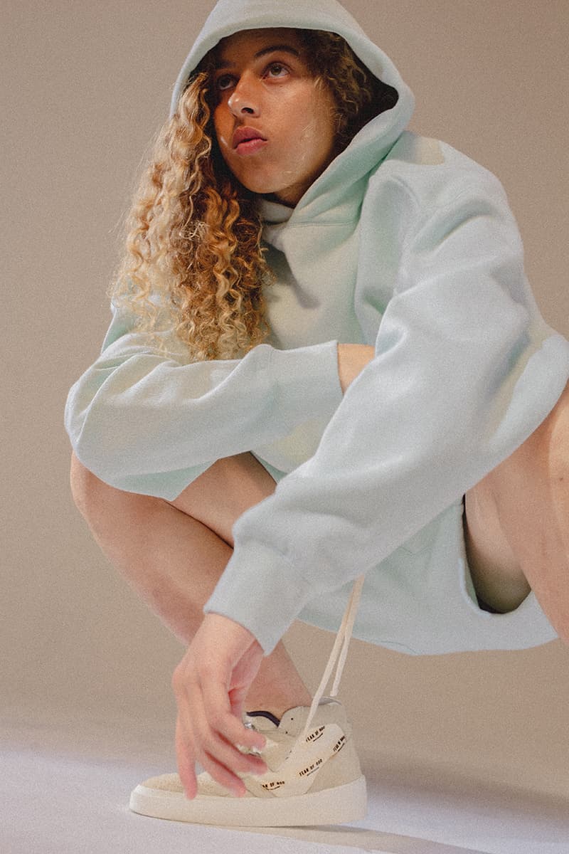 フィアオブゴッド エッセンシャルズ Fear of God ESSENTIALS が最新ルックブック & リストック情報を解禁 Fear of God Essentials Spring Summer 2019 SS19 Collection Drop Date Release Information oversized t-shirt long-sleeve crewneck sweatshirt hoodie sweatshort sweatpant limited run clothing Jerry Lorenzo