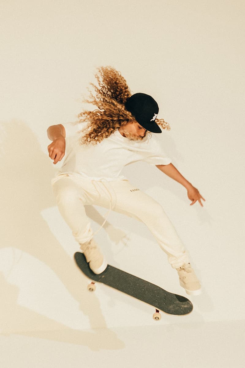 フィアオブゴッド エッセンシャルズ Fear of God ESSENTIALS が最新ルックブック & リストック情報を解禁 Fear of God Essentials Spring Summer 2019 SS19 Collection Drop Date Release Information oversized t-shirt long-sleeve crewneck sweatshirt hoodie sweatshort sweatpant limited run clothing Jerry Lorenzo 