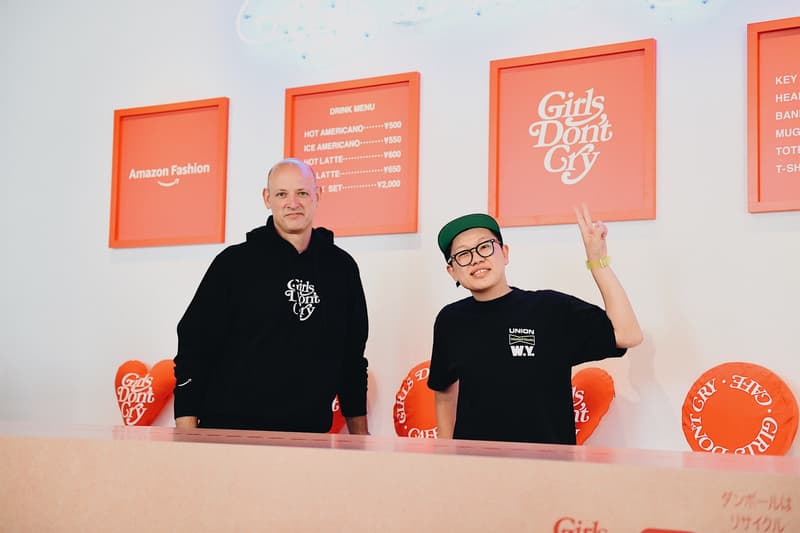ガールズドントクライ アマゾンファッション オンライン Amazon Fashion Tシャツ フーディ バンダナ トートバッグ 会場 住所 抽選 詳細