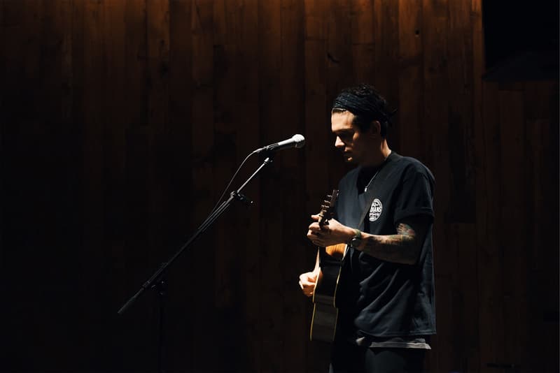 ジョン・メイヤー ネイバーフッド NEIGHBORHOOD John Mayer ライブ 写真 アコースティック