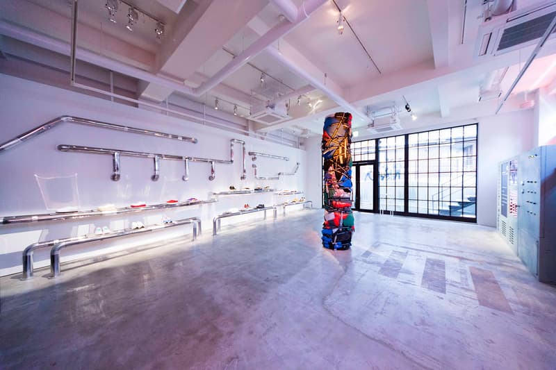 オニツカタイガー Onitsuka Tiger スニーカー メキシコ カリフォルニア アドミックス ランナー オンライン 店舗 ストア 住所 コレクション 阿部ジュリア AMIAYA 福士リナ 中田みのり 橋爪愛