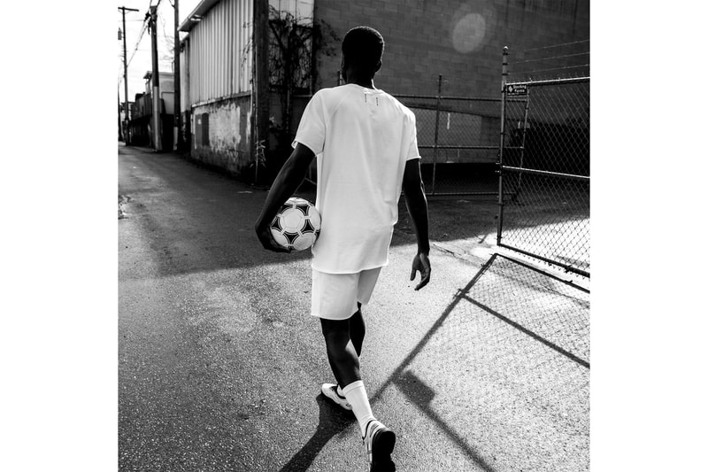 高品質スウェットで人気の Reigning Champ よりストリート サッカーをテーマにした最新コレクションが登場
