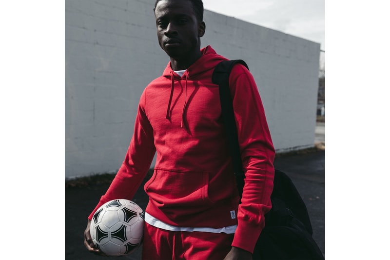 高品質スウェットで人気の Reigning Champ よりストリート サッカーをテーマにした最新コレクションが登場