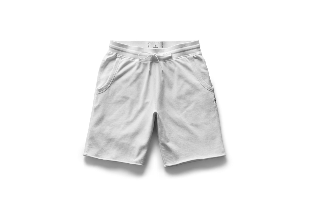高品質スウェットで人気の Reigning Champ よりストリート サッカーをテーマにした最新コレクションが登場