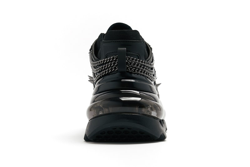 トリプルS バレンシアガ balenciaga Demna Gvasalia デムナ・ヴァザリア Shoes 53045 bump'air black gothic colorway release date spike chain stud metal release date info buy