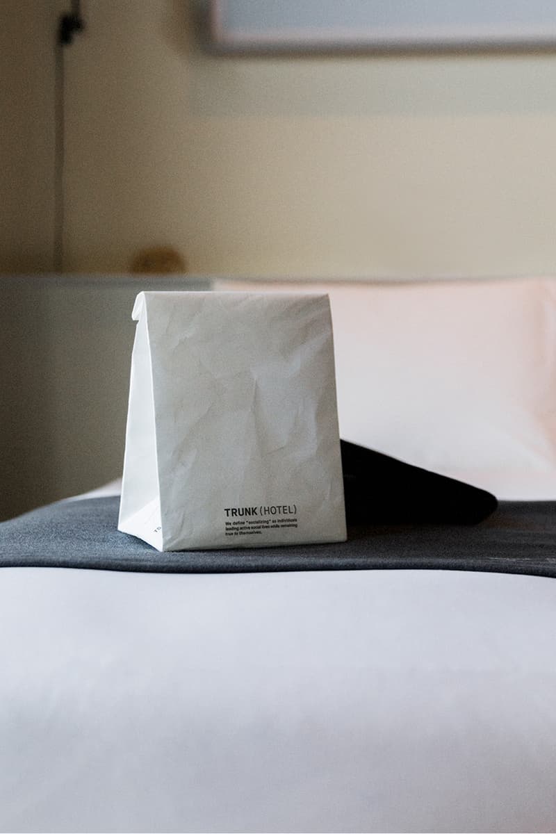 SIWA by DELUXE x TRUNK(HOTEL) 紙和 デラックス トランクホテル スーベニアバッグ 紙袋 バッグ コラボ