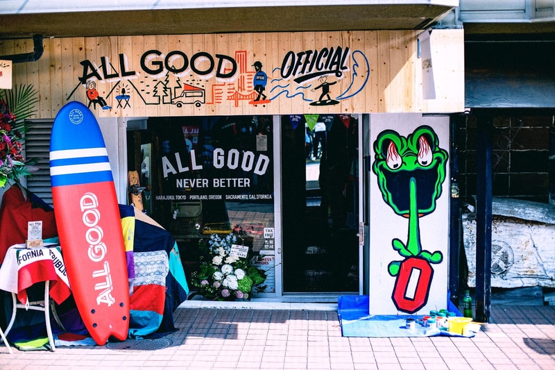 “ポートランド行き”を運ぶ夢のスニーカー争奪イベントを体験レポート 〈Nike〉の本社見学などレアな特典が付いた“ノドから足が出るほど欲しくなるポートランド・フリーパス・スニーカー”を目指して、スニーカーヘッズたちが原宿の街を駆け回った熱い1日を独占取材 