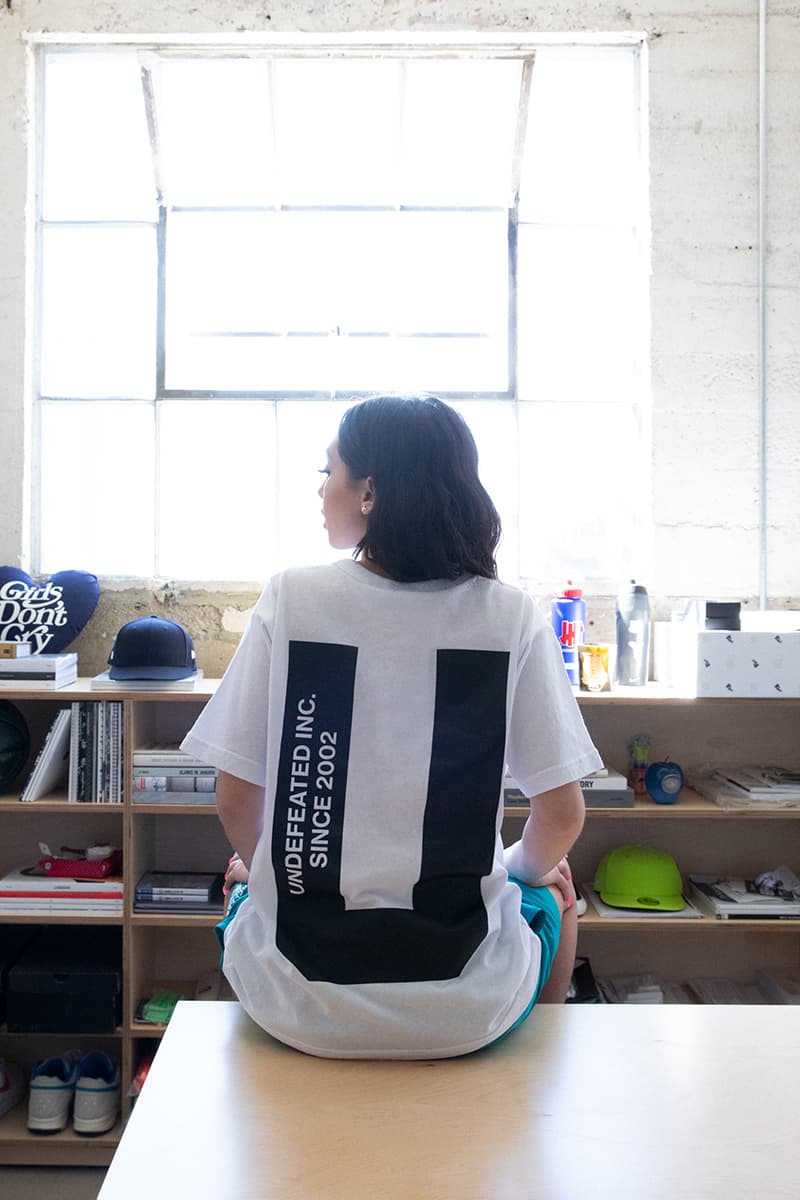 アンディフィーテッド チャンピオン UNDEFEATED Champion オンライン Tシャツ ショーツ
