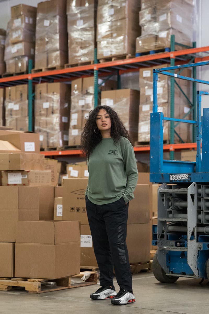 アンディフィーテッド チャンピオン UNDEFEATED Champion オンライン Tシャツ ショーツ 