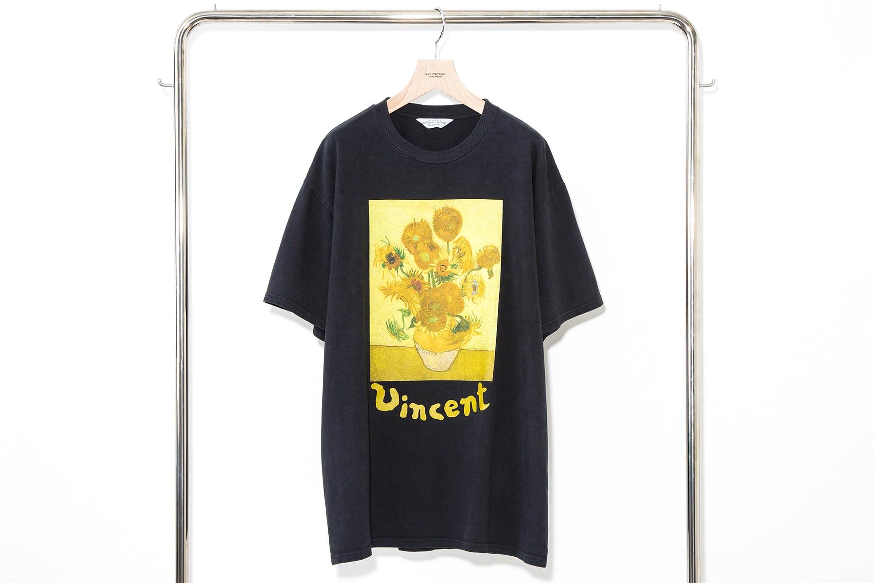 UNUSED アンユーズド ゴッホ Van Gogh Museum Tシャツ 開襟シャツ 作品 ひまわり 別注 アパレル 発売