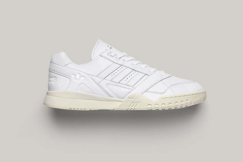 アディダス オリジナルス ホワイト スニーカー スーパーコート スーパースター スタンスミス SUPERCOURT SC PREMIERE SUPERCOURT 90s SUPERSTAR STAN SMITH A.R. TRAINER CONTINENTAL 80 HOME OF CLASSICS adidas 