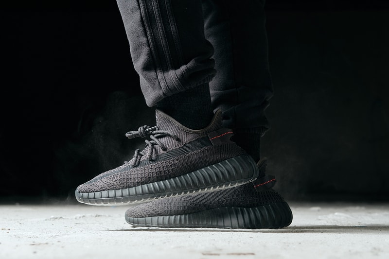 YEEZY BOOST 350 V2 イージーブースト kanye west カニエ・ウェスト adidas アディダス オールブラック モデル 着用 ビジュアル 登場