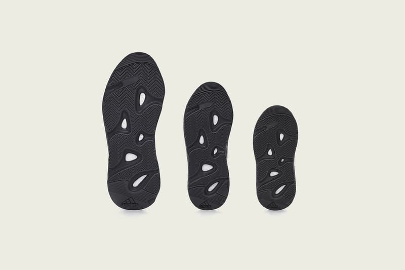 オールブラック 黒 イージーブースト kanye カニエ ウェスト west YEEZY BOOST 700 V2 ヴァンタ バンタ Vanta 発売