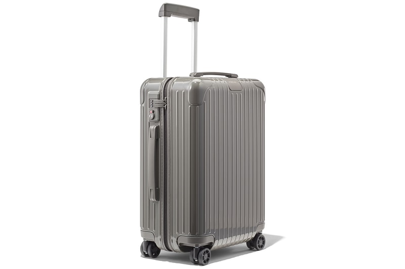 RIMOWA リモワ エッセンシャル essential スーツケース