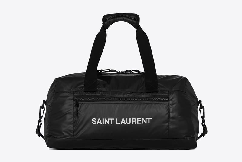 Saint Laurent がスポーティーなムードを醸す新メンズアクセサリーライン “NUXX” をローンチ