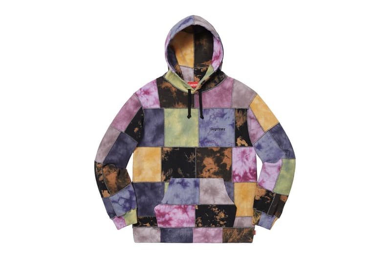 Supreme シュプリーム パーカー パッチワーク タイダイ チャンピオン 半袖 長袖 クラークス ワラビー サングラス 完売 ランキング