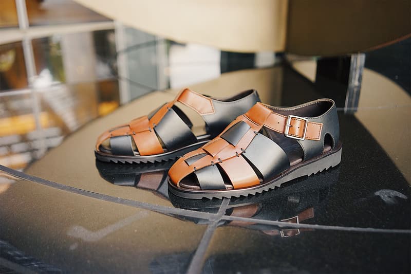 10匣、テンボックス TENBOX がフランスの名門シューズブランド パラブーツ Paraboot とタッグを組んだ別注グルカサンダルを発表