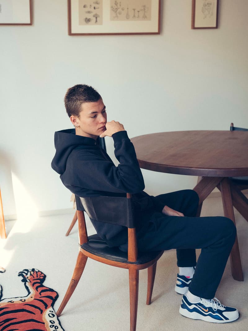 ユナイテッドアローズ アンド サンズ オンライン スウェット パーカー Tシャツ ショーツ パンツ UNITED ARROWS & SONS シンプル 無地 