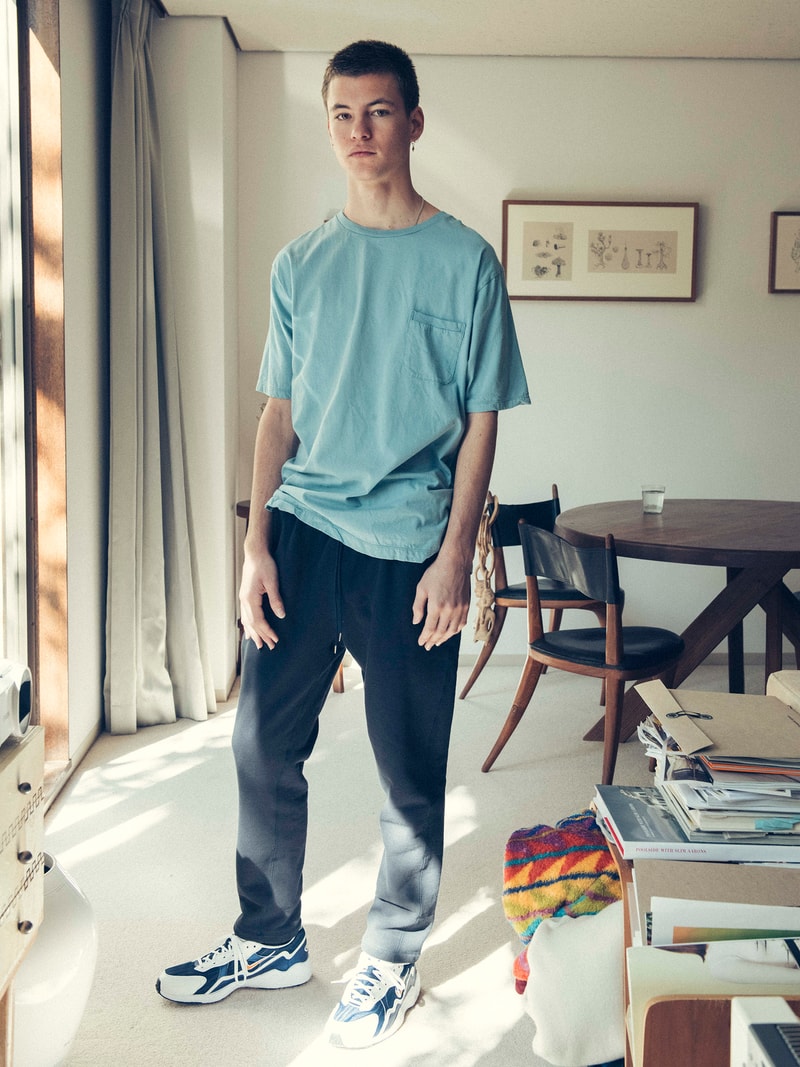 ユナイテッドアローズ アンド サンズ オンライン スウェット パーカー Tシャツ ショーツ パンツ UNITED ARROWS & SONS シンプル 無地 