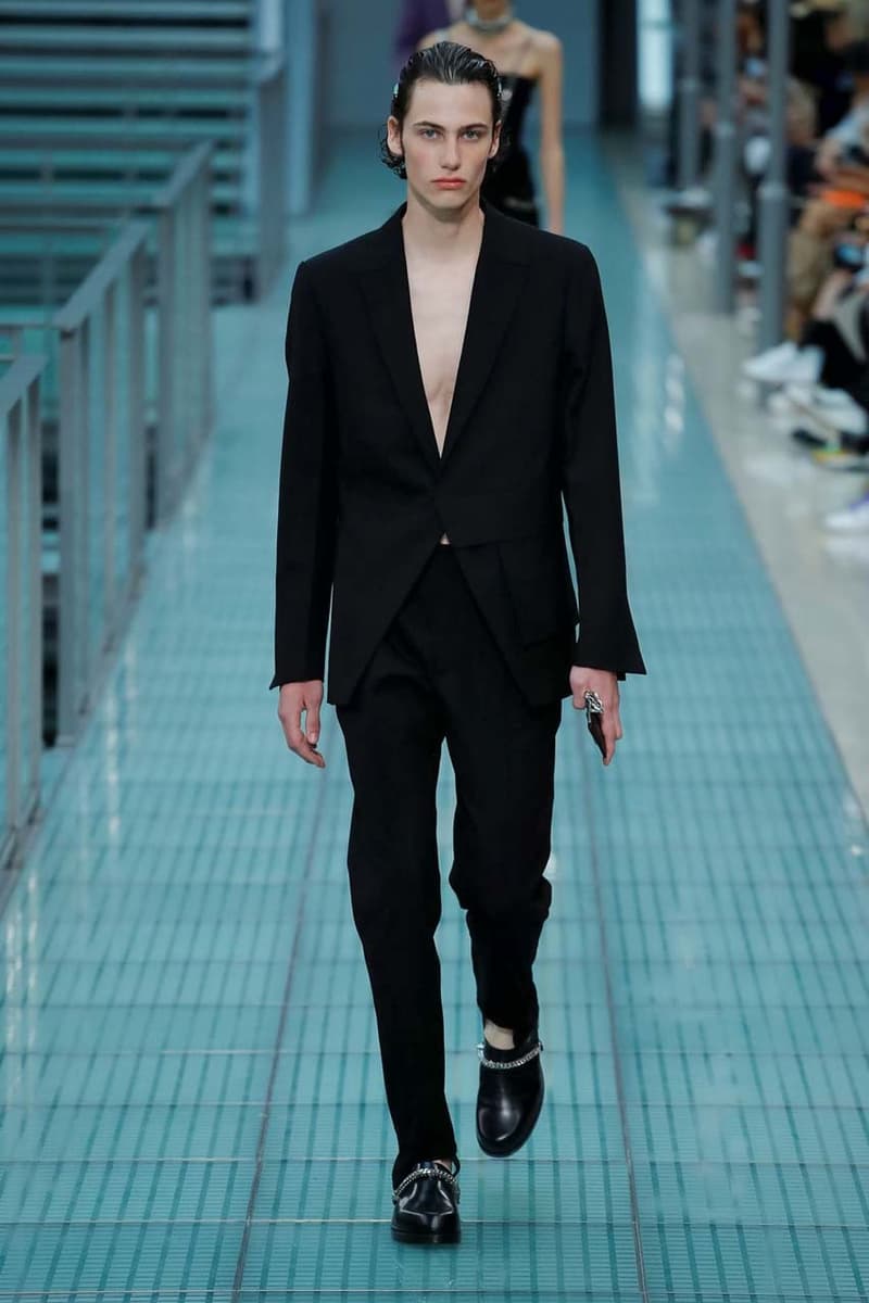 アリクス 1017 ALYX 9SM Matthew M. Williams（マシュー・ウィリアムズ）Spring/Summer 2020 Runway Show paris fashion week ss20 pfw menswear womenswear mens womens matthew m williams studio collection