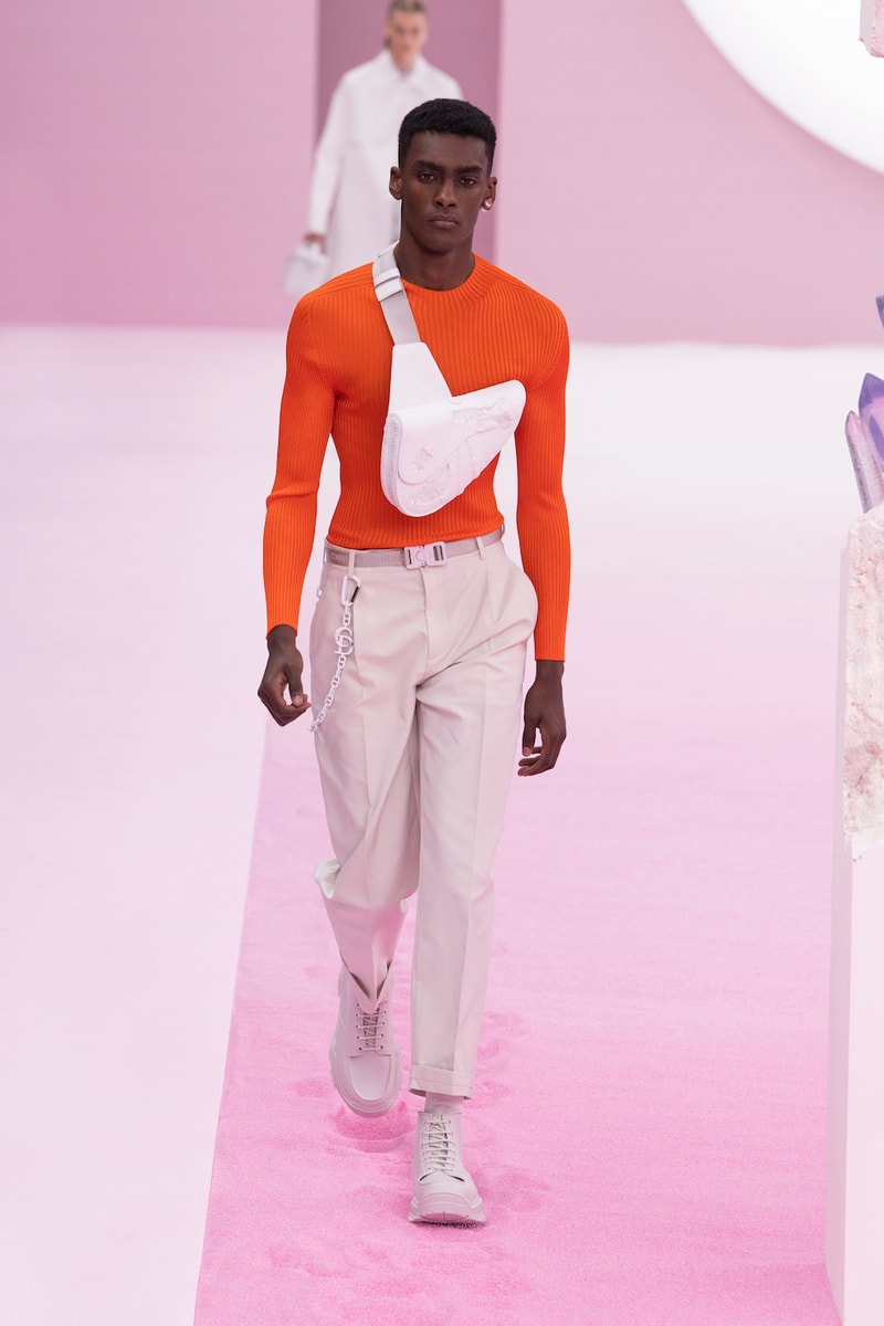 ディオール dior 春夏コレクション Spring/Summer 2020 Runway Collection at PFW パリ ファッションウィーク paris fashion week mens ss20 kim jones daniel arsham artist collaboration alyx studio matthew m william yoon jewelry backstage closer look menswear