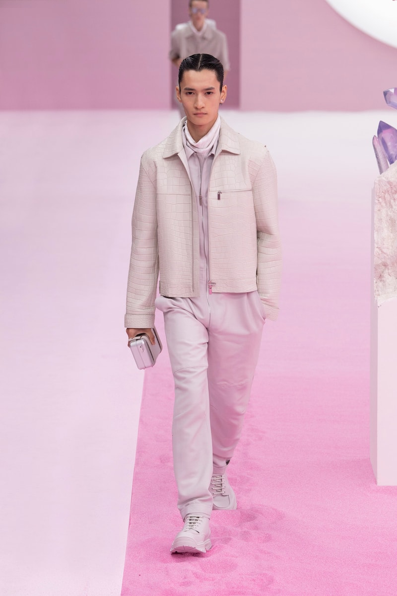 ディオール dior 春夏コレクション Spring/Summer 2020 Runway Collection at PFW パリ ファッションウィーク paris fashion week mens ss20 kim jones daniel arsham artist collaboration alyx studio matthew m william yoon jewelry backstage closer look menswear
