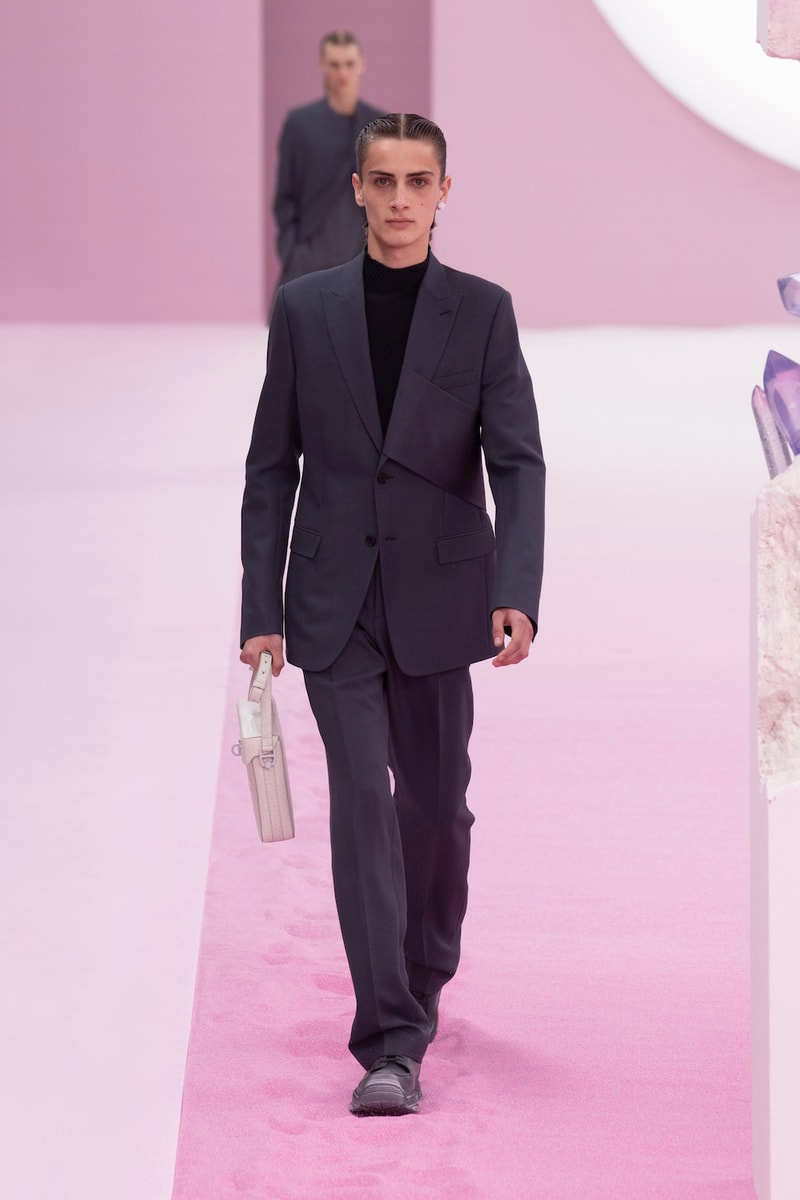 ディオール dior 春夏コレクション Spring/Summer 2020 Runway Collection at PFW パリ ファッションウィーク paris fashion week mens ss20 kim jones daniel arsham artist collaboration alyx studio matthew m william yoon jewelry backstage closer look menswear