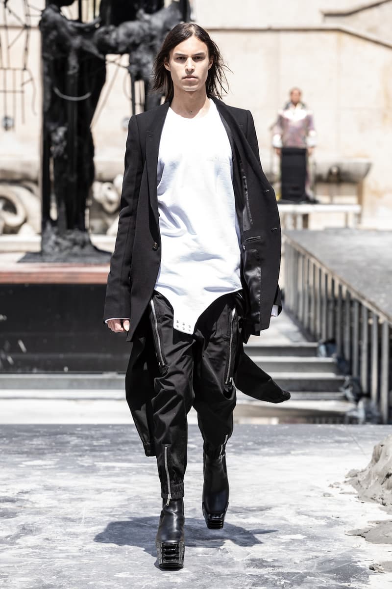 リック オウエンス Rick Owens 春夏コレクション Spring/Summer 2020 パリ ファッションウィーク Paris Fashion Week Men's SS20 Runway Collection Looks Tailoring Iridescent Coats Suits Streetwear Avant Garde